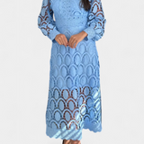 Robe Midi Jovie en Dentelle Brodée avec Col Montant