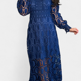 Robe Midi Jovie en Dentelle Brodée avec Col Montant