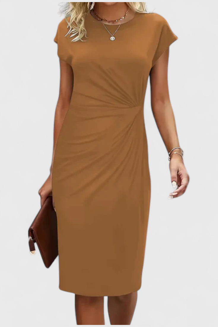 Robe Midi Intemporelle Katrina avec Col Rond et Détail Drapé