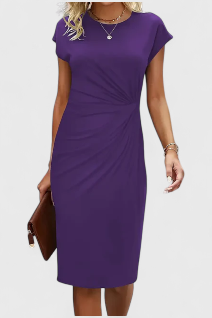 Robe Midi Intemporelle Katrina avec Col Rond et Détail Drapé