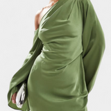 Robe Maxi Asymétrique Keisha à Épaule Unique avec Taille Sculptée