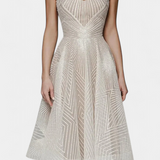 Everleigh Robe Longue avec Broderies et Coupe en A