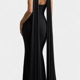 Robe Maxi Faffienia avec Décolleté Halter et Découpe en Forme de Clé