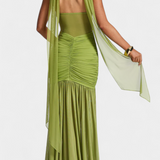 Robe Longue Therese en Milk Silk avec Décolleté Profond et Fronces Sculptés