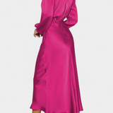 Robe Maxi Cecila avec Col Haut et Détail Floral