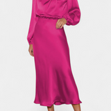 Robe Maxi Cecila avec Col Haut et Détail Floral