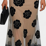 Robe Midi Halsey Élégance Contrastée